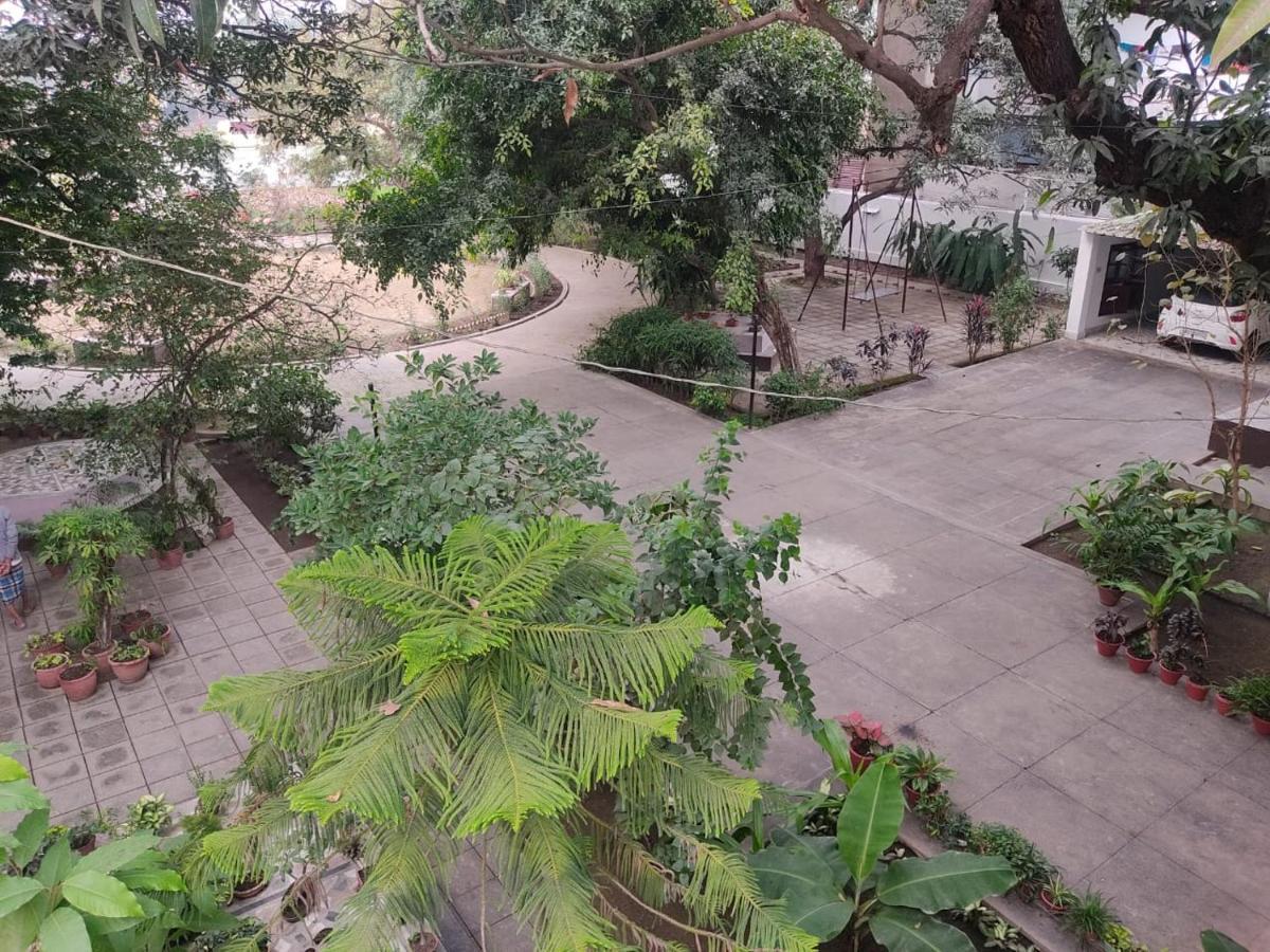 Vatika Homestay Varanasi Eksteriør billede