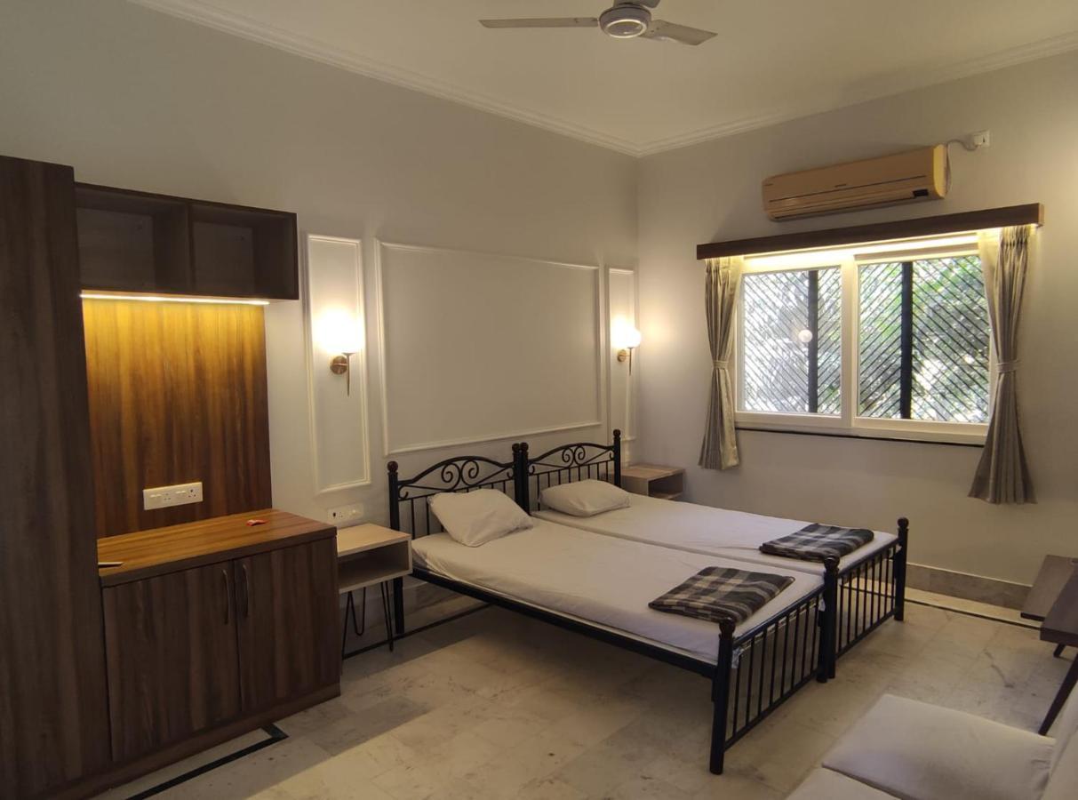 Vatika Homestay Varanasi Eksteriør billede