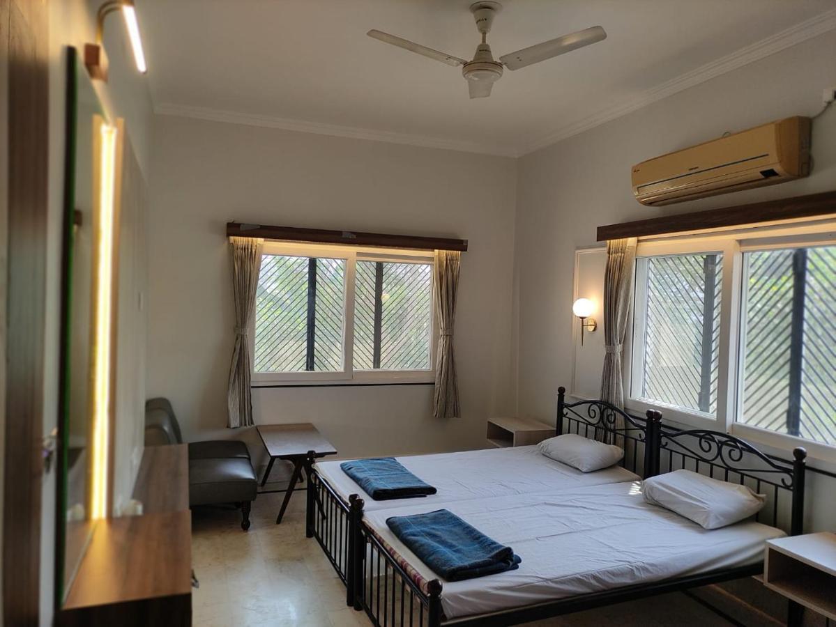 Vatika Homestay Varanasi Eksteriør billede